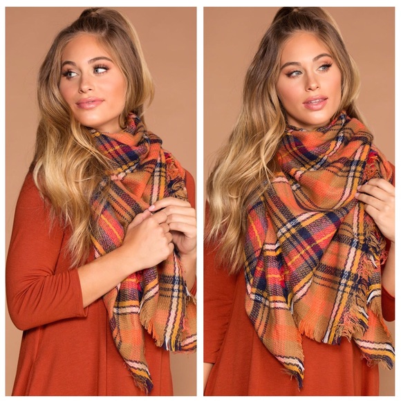 🍁Tartan Plaid  Blanket Scarf 57x57 - Picture 2 of 4